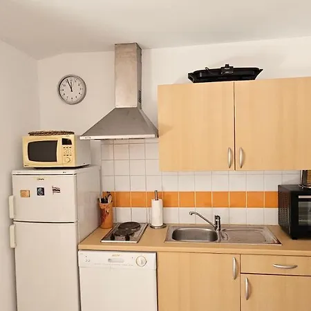 T2 Avec Piscine Aux Portes De La De Cupabia Lägenhet